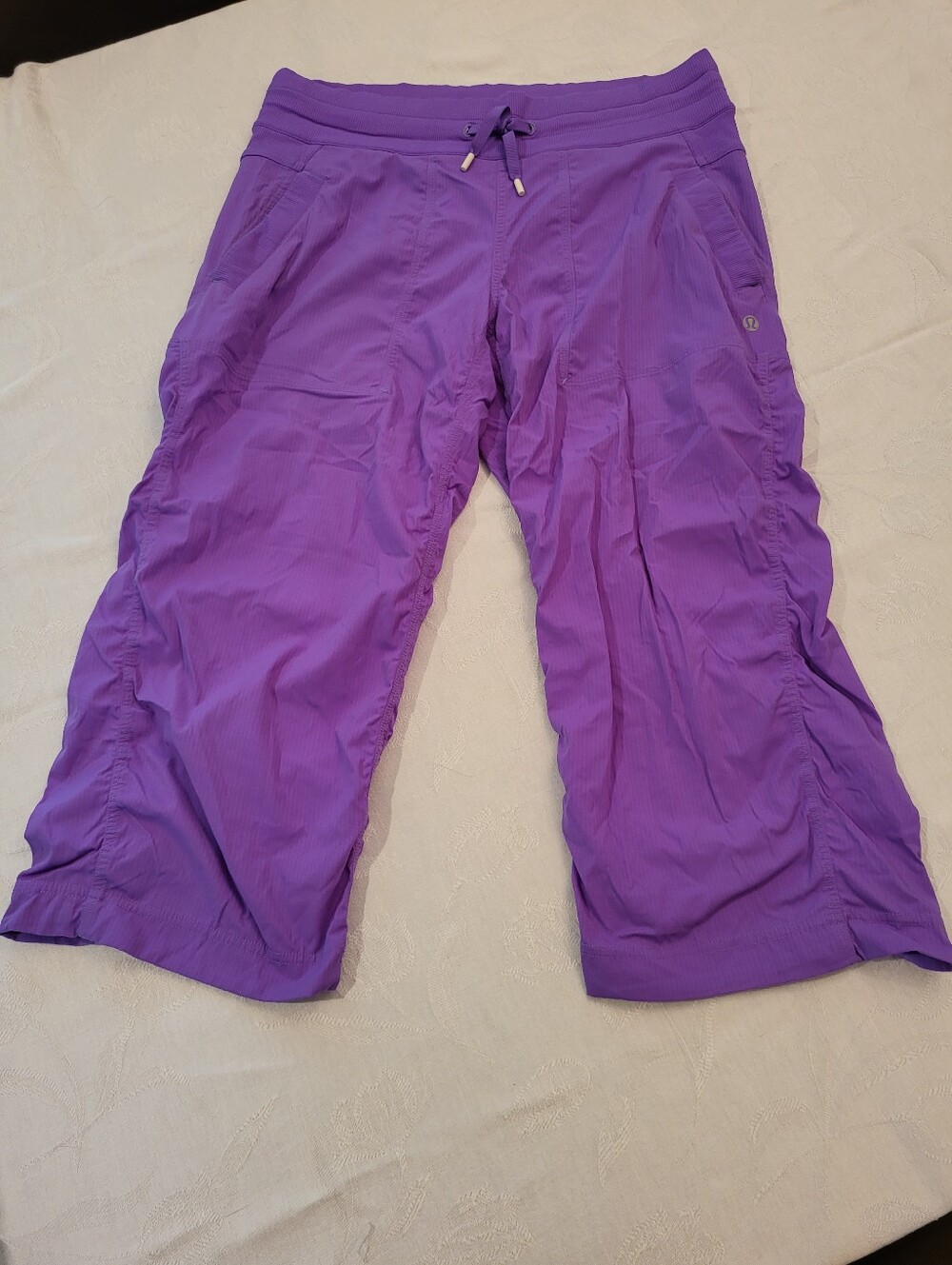 Lululemon Dance Studio Crop Size 6
